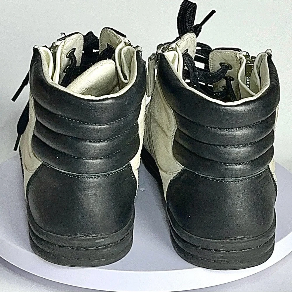 CHANEL Black & Cream High-Top Sneakers Size 38.5 Leather Suede Side Zip US 8 - Picture 8 of 8